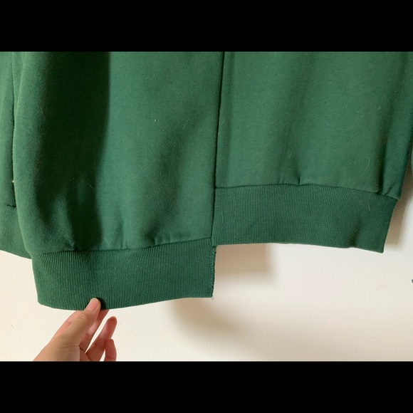 Irregular cut sweater - Picture 4 of 4